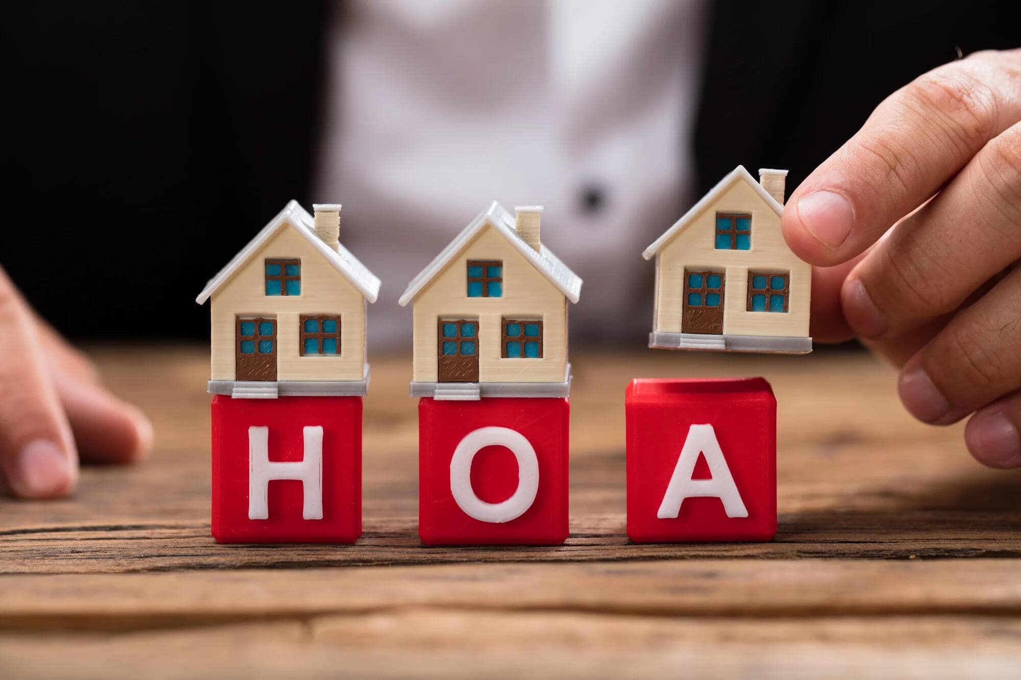 The Legal and Financial Responsibilities of an HOA Board